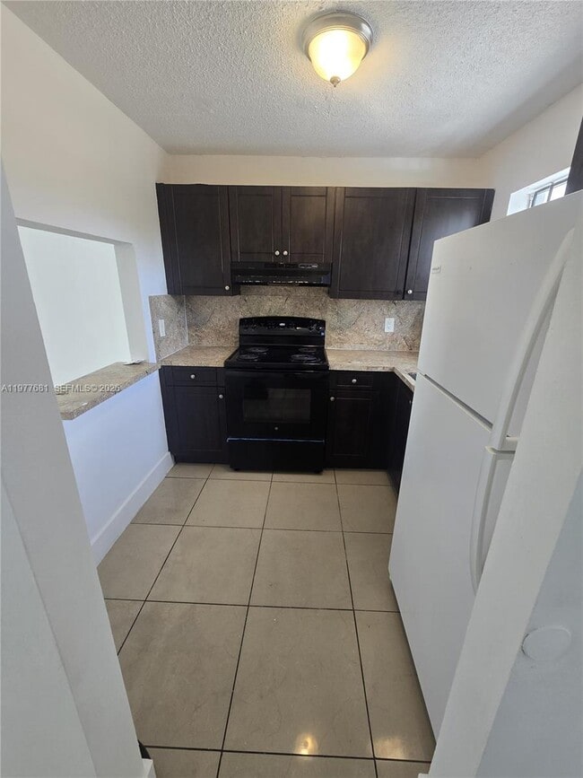 Foto del edificio - 13725 NE 6th Ave