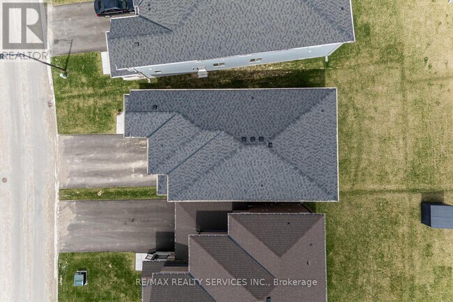 Building Photo - 208 Limestone Ln