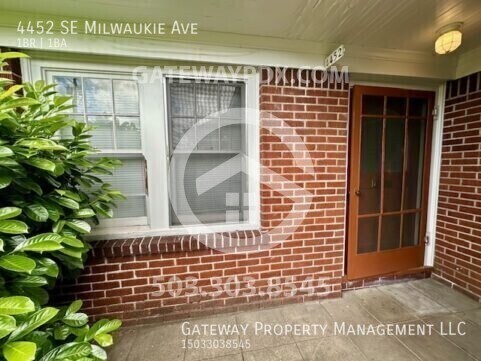 Foto del edificio - 4452 SE Milwaukie Ave