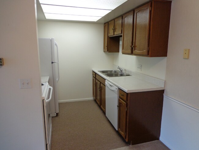 Foto del edificio - 6560 Kingsbridge Dr