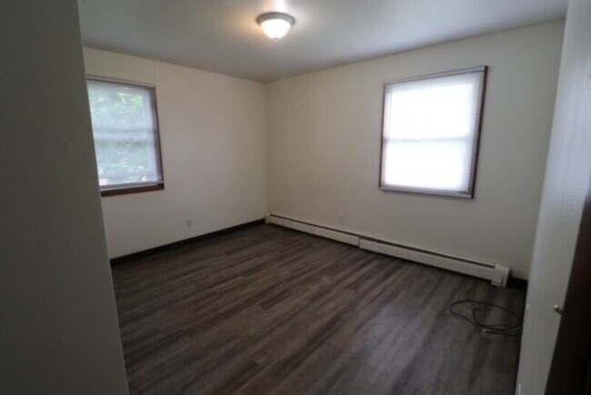 Foto del edificio - 1303 Morris Ave