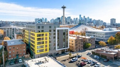 Building Photo - 513 1st Ave N