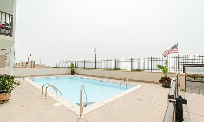 Foto del edificio - 420 Shore Rd