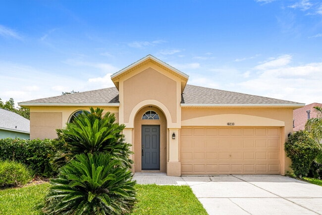 Building Photo - 18233 Brookpark Dr