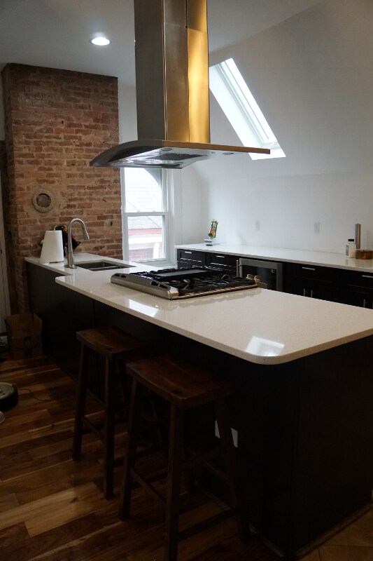 Building Photo - 5504 Hays St