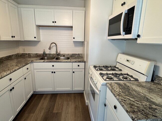 Foto del edificio - 1508 W 36th St