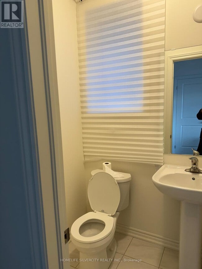 Building Photo - 1235 Rexton Dr