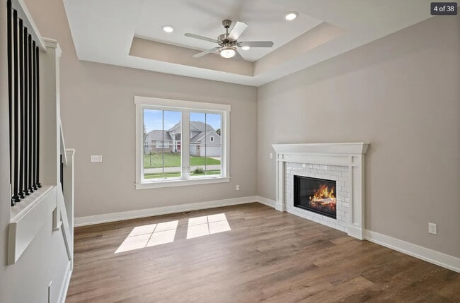 Building Photo - 5453 W Heathwood Dr SE