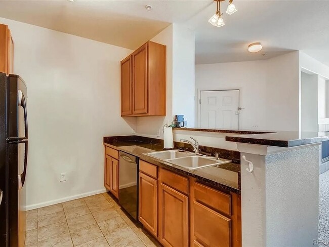 Building Photo - 3035 Blue Sky Cir