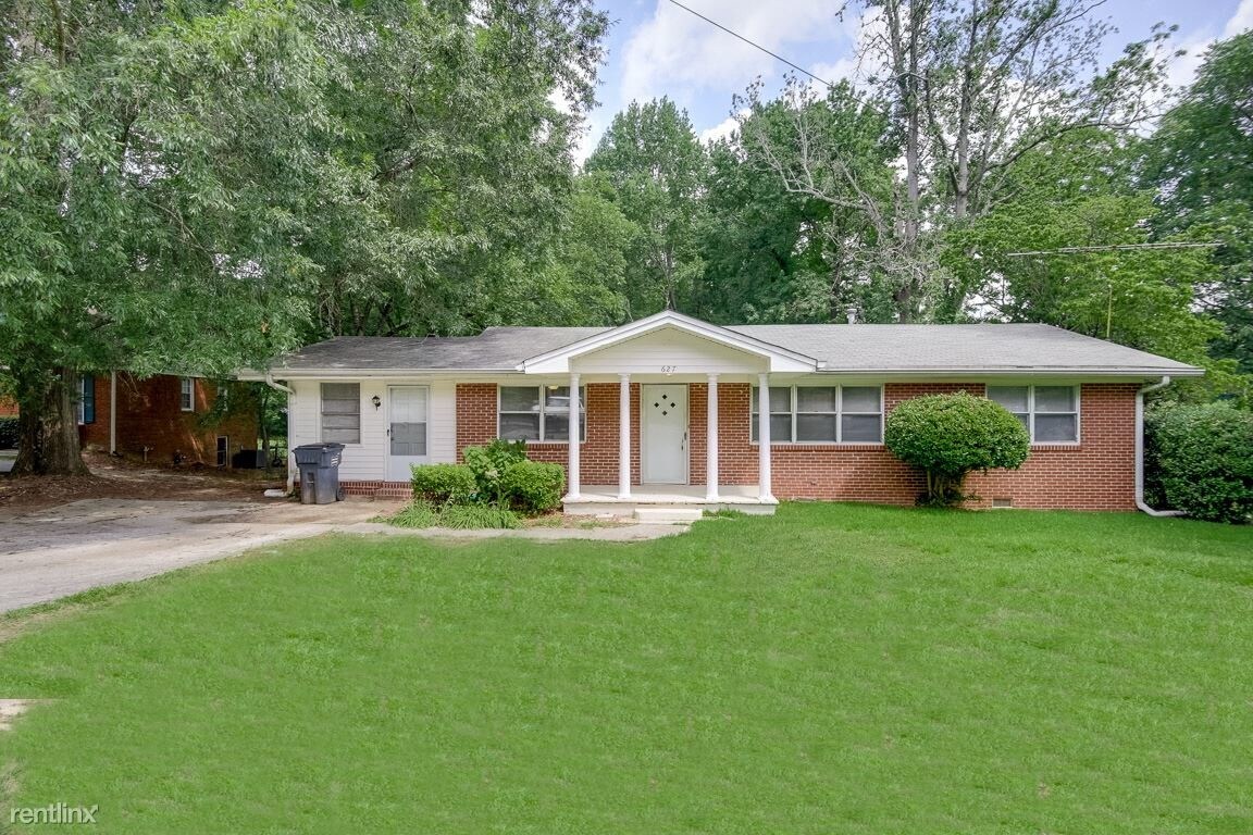 3 br, 2 bath House 627 GRAYSON Parkway House for Rent in Grayson