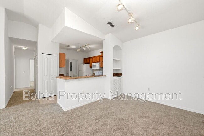 Foto del edificio - 6169 Metrowest Blvd