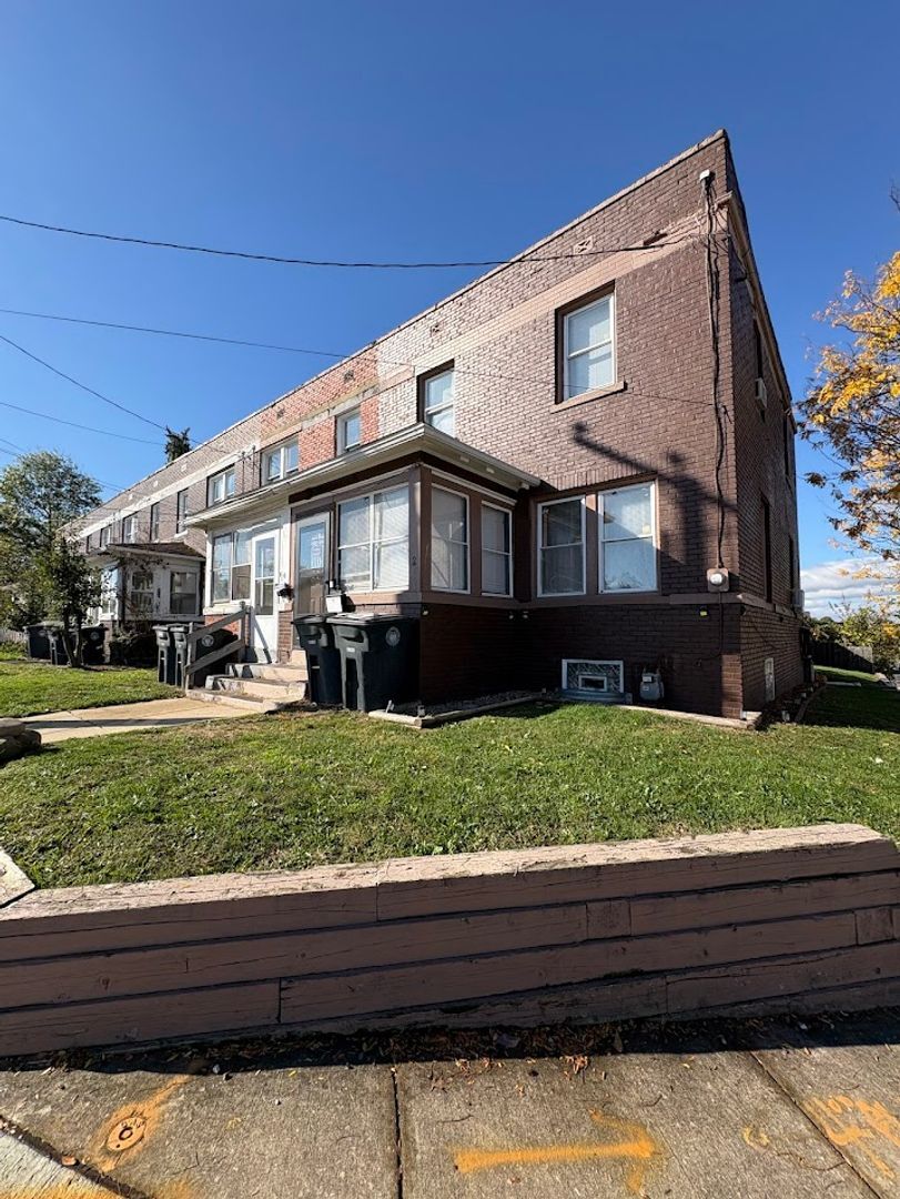 4 Anaconda Rd Akron, OH 44310 – photo 1