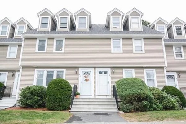 Foto principal - 85 Merrimack Meadows Ln