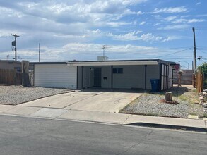 Building Photo - 5055 Blanton Dr