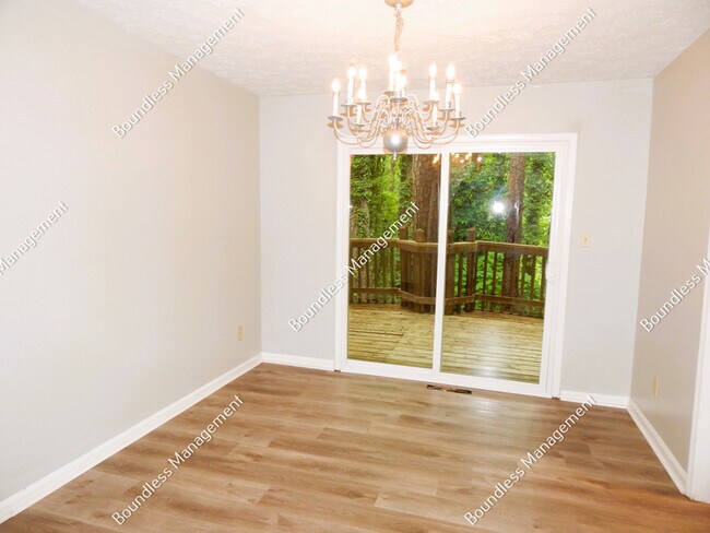 Foto del edificio - 2172 Wells Dr SE