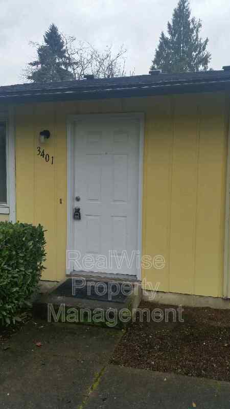 Foto principal - 3401 S St