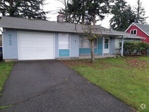 Building Photo - 3749 S 175th St