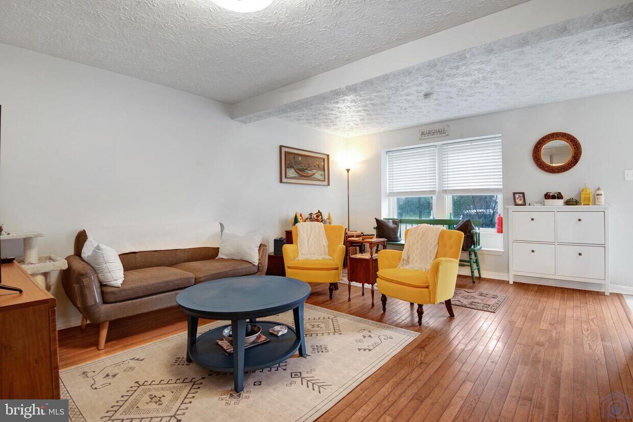 8328 Claremont Woods Dr, Alexandria, VA 22309 Townhome Rentals in