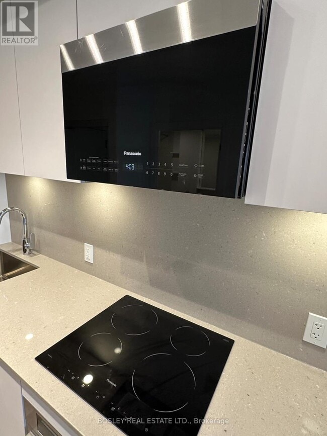 Building Photo - 9 Clegg Rd