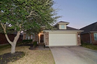 Building Photo - 11306 Overland Trail Dr