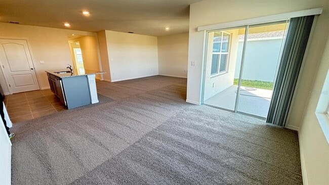 Foto del edificio - 914 Princess Sabal Pt