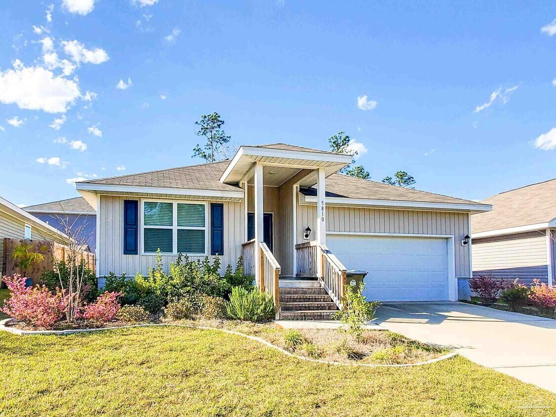 Foto principal - 5810 Paddock Way