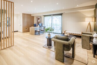 Interior Photo - ReNew Parkville