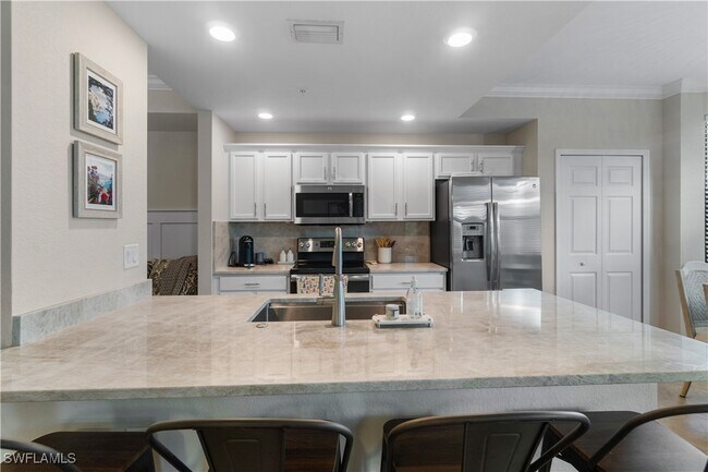 Foto del edificio - 9834 Giaveno Cir