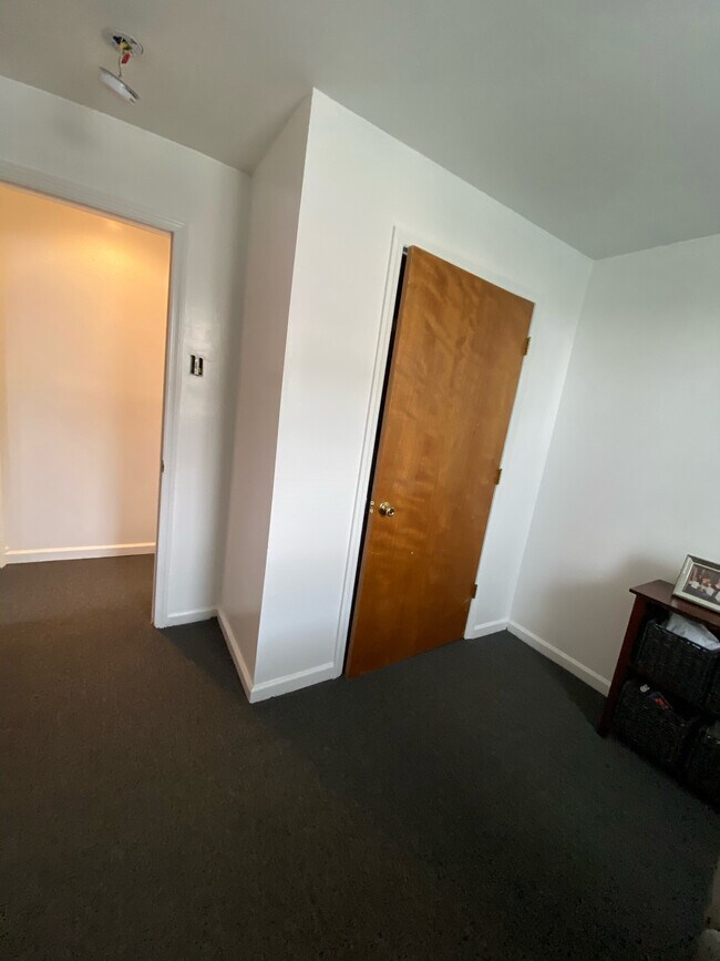 Foto del edificio - 1131 S 18th St