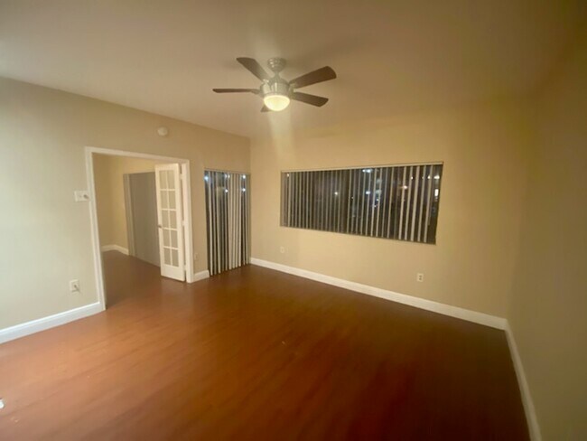 Building Photo - 2550 SW 18th Ter