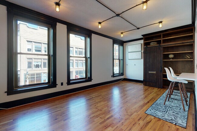 Foto del edificio - 118 Washington St