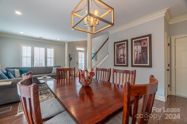 Foto del edificio - 3308 Stettler View Rd