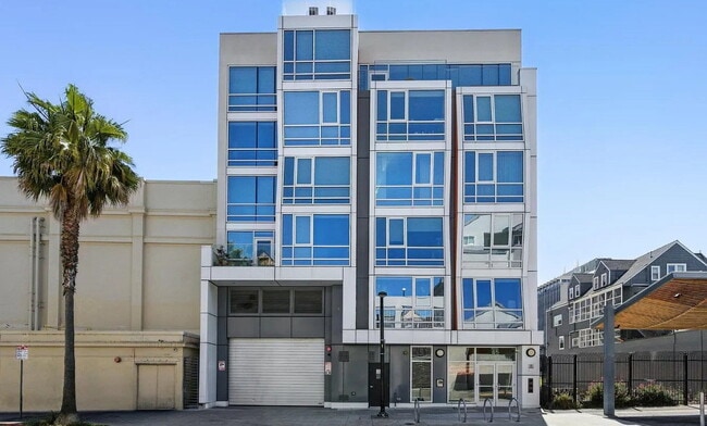 Building Photo - Welcome to Vida - a sleek, modern residenc...