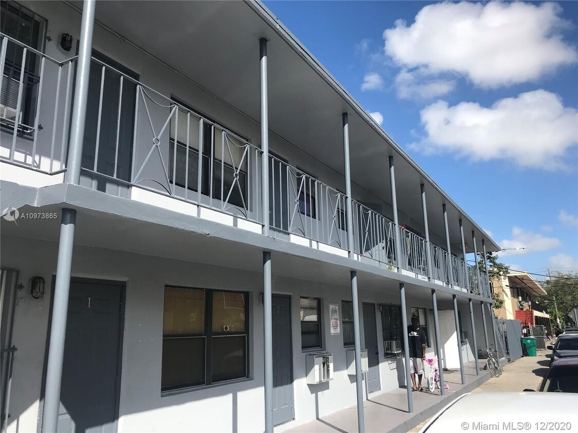 Primary Photo - 1210 NW 2nd Ave