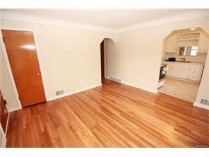 Building Photo - 2 br, 1 bath House - 28954 Block St