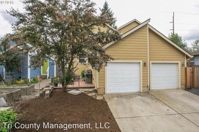 Building Photo - 3 br, 3.5 bath House - 3921 N Albina Ave