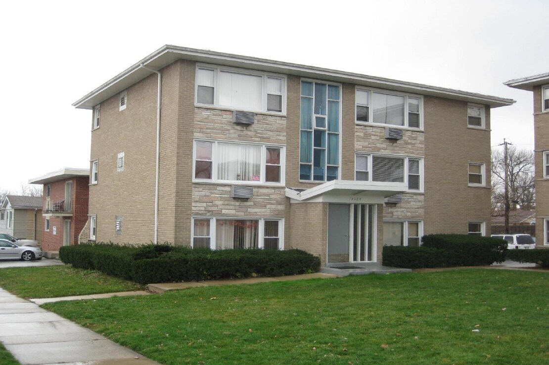 Primary Photo - 13024 Honore St