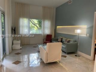 Foto del edificio - 20000 E Country Club Dr