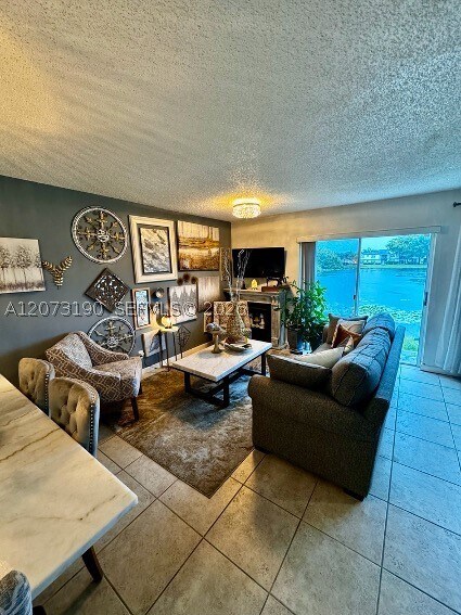 Foto del edificio - 333 SW 86th Ave