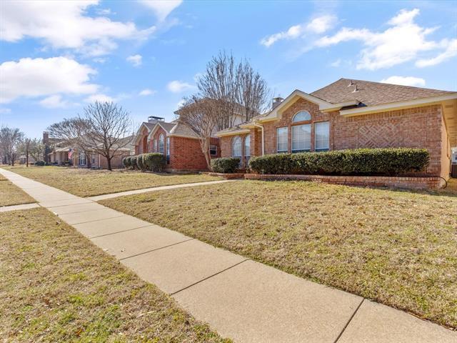 Building Photo - 1702 Shady Creek Dr