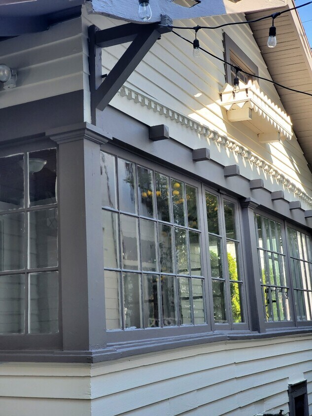 1531 N Wilton Plz, Los Angeles, CA 90028 House for Rent in Los