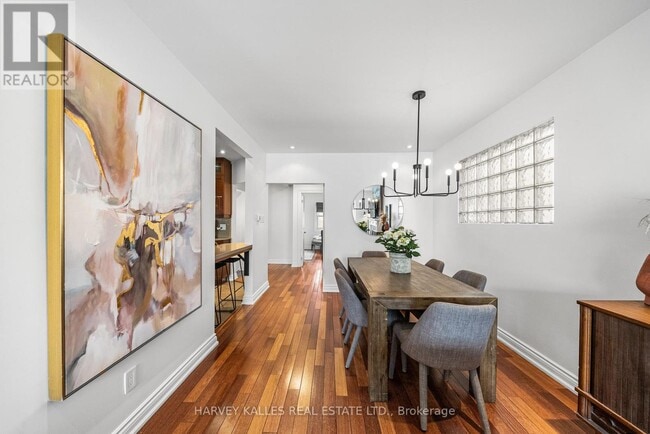 Building Photo - 364 Deloraine Ave