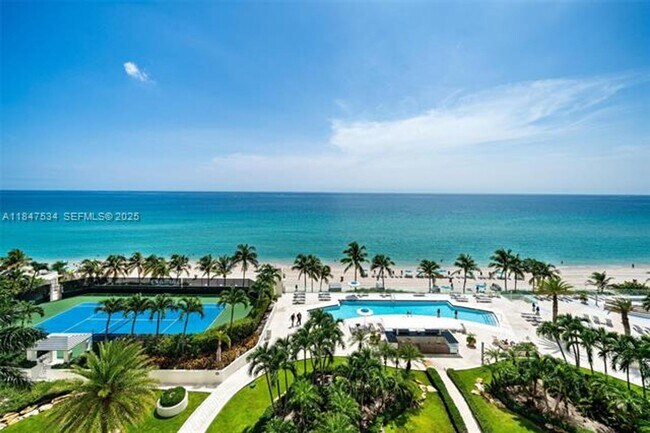 Foto del edificio - 19111 Collins Ave