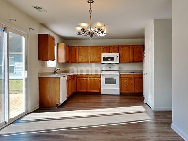 Foto del edificio - 8834 Kirkville Ln