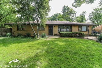 Building Photo - 2429 Hobbs Dr