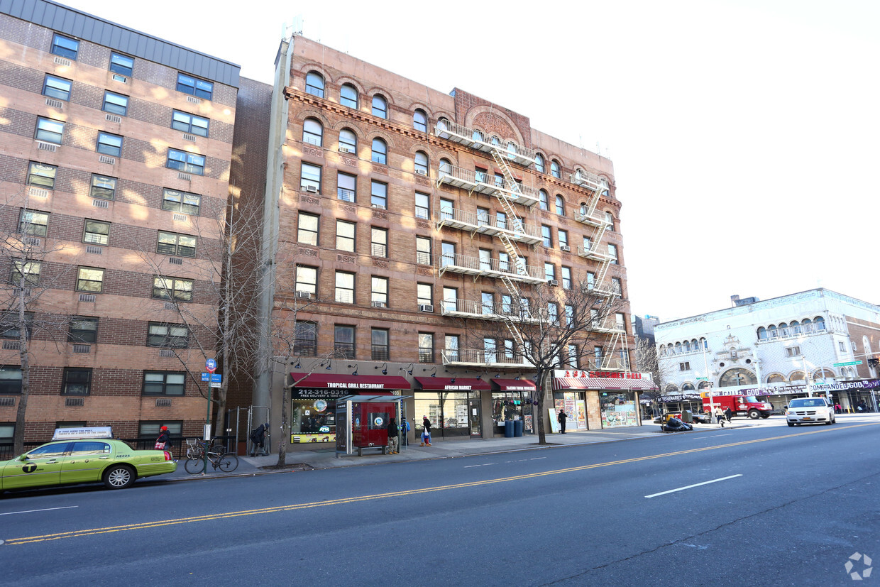 Primary Photo - EM Moore Public Housing