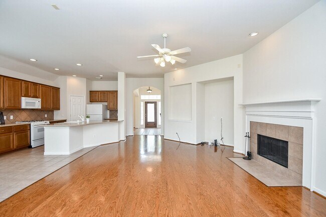 Foto del edificio - 4703 Camden Brook Ln