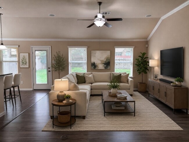 Foto del edificio - 151 Forest Heights Ln