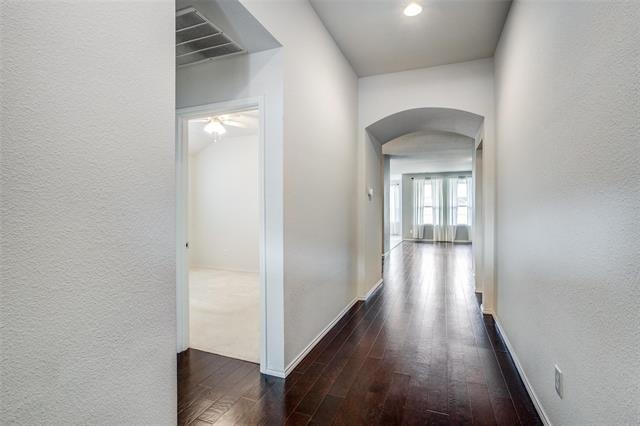 Foto del edificio - 605 Smokebrush St