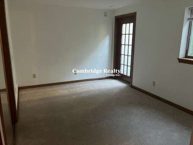 Building Photo - 175 Summer St